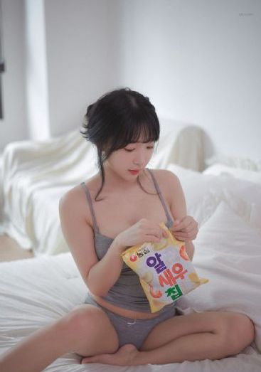 局长揉着秘书的双乳h文电影